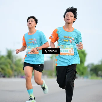 Runner Photo 8337365