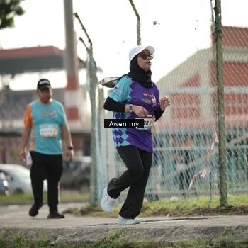 Runner Photo 8337375