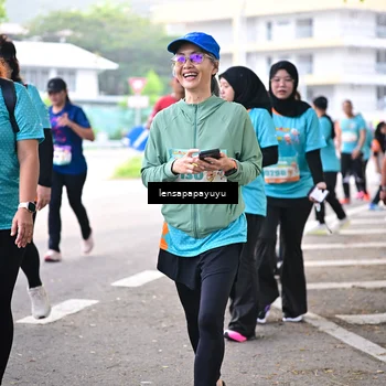 Runner Photo 8337376