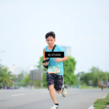 Runner Photo 8337381