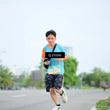 Runner Photo 8337387
