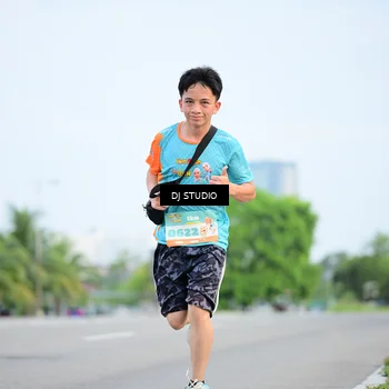 Runner Photo 8337393