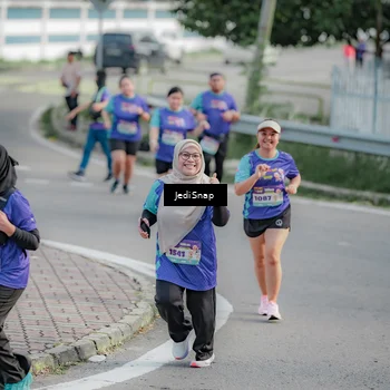 Runner Photo 8337422