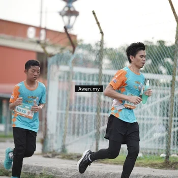 Runner Photo 8337452