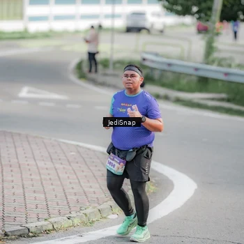 Runner Photo 8337474