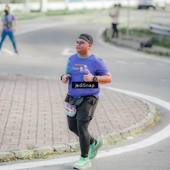 Runner Photo 8337483