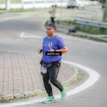 Runner Photo 8337486