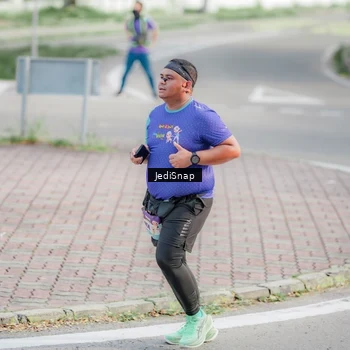 Runner Photo 8337499