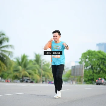 Runner Photo 8337509