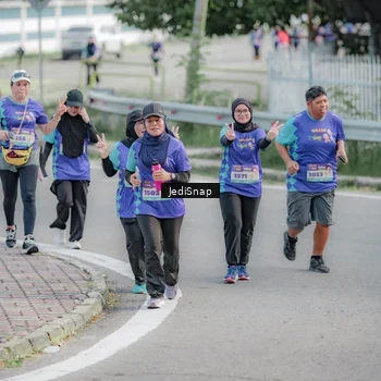 Runner Photo 8337532