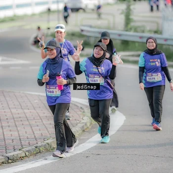 Runner Photo 8337538