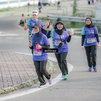 Runner Photo 8337539