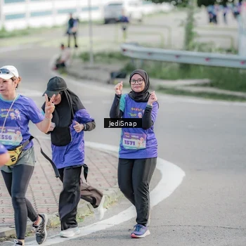 Runner Photo 8337558