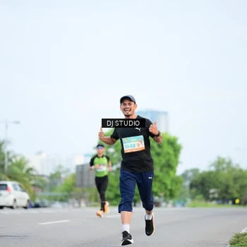 Runner Photo 8337562