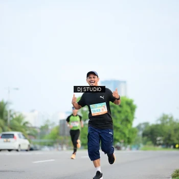 Runner Photo 8337567
