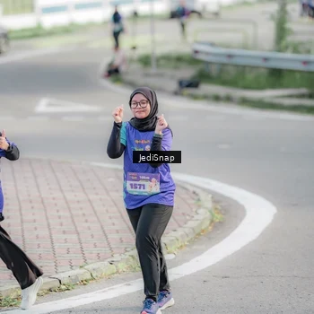 Runner Photo 8337577