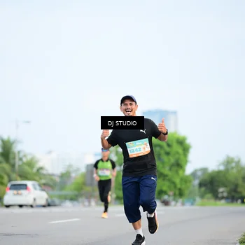 Runner Photo 8337591