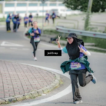 Runner Photo 8337616