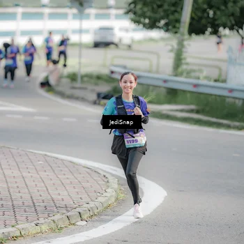 Runner Photo 8337648