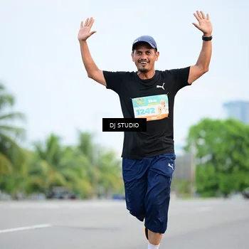 Runner Photo 8337654