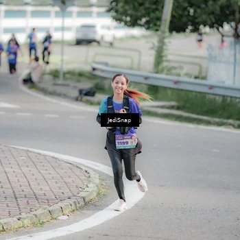 Runner Photo 8337656