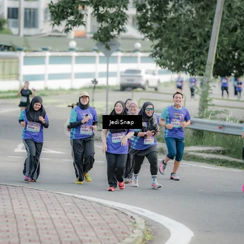 Runner Photo 8337677