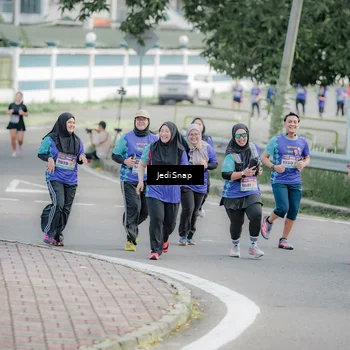Runner Photo 8337701