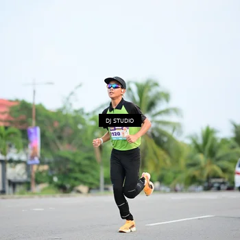 Runner Photo 8337704