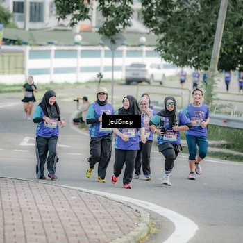 Runner Photo 8337717