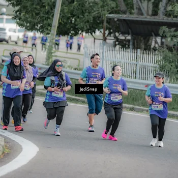 Runner Photo 8337738