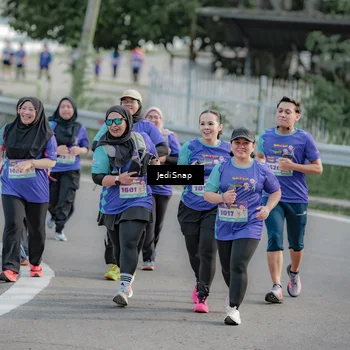Runner Photo 8337764