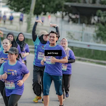 Runner Photo 8337782