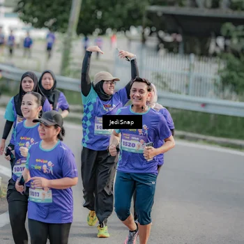 Runner Photo 8337783
