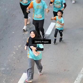Runner Photo 8337901