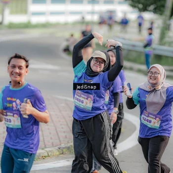 Runner Photo 8337917