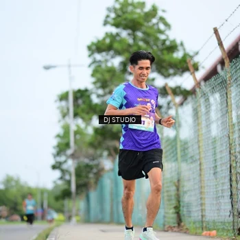 Runner Photo 8337928