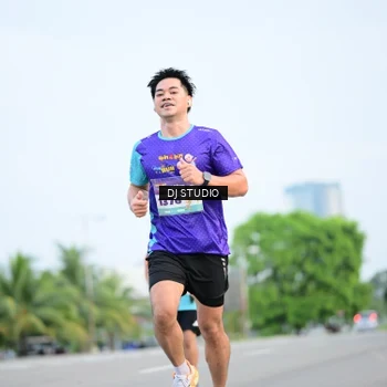 Runner Photo 8337939
