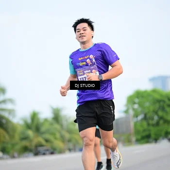 Runner Photo 8337947