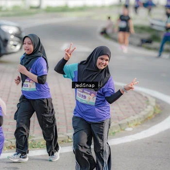 Runner Photo 8337954