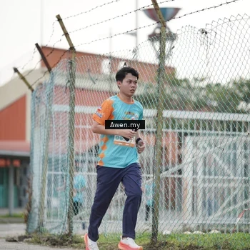 Runner Photo 8337996