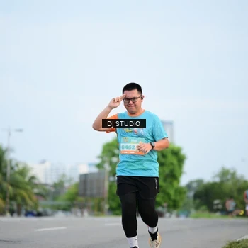 Runner Photo 8337998