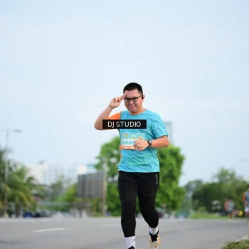 Runner Photo 8338000