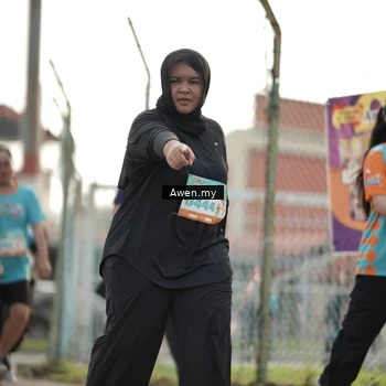 Runner Photo 8338010