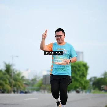 Runner Photo 8338016