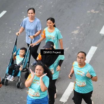 Runner Photo 8338023