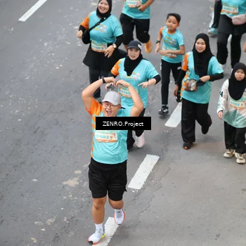 Runner Photo 8338025