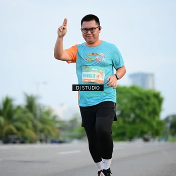 Runner Photo 8338043