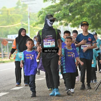 Runner Photo 8338048