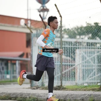 Runner Photo 8338058