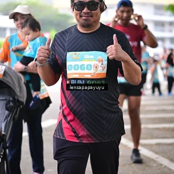 Runner Photo 8338063